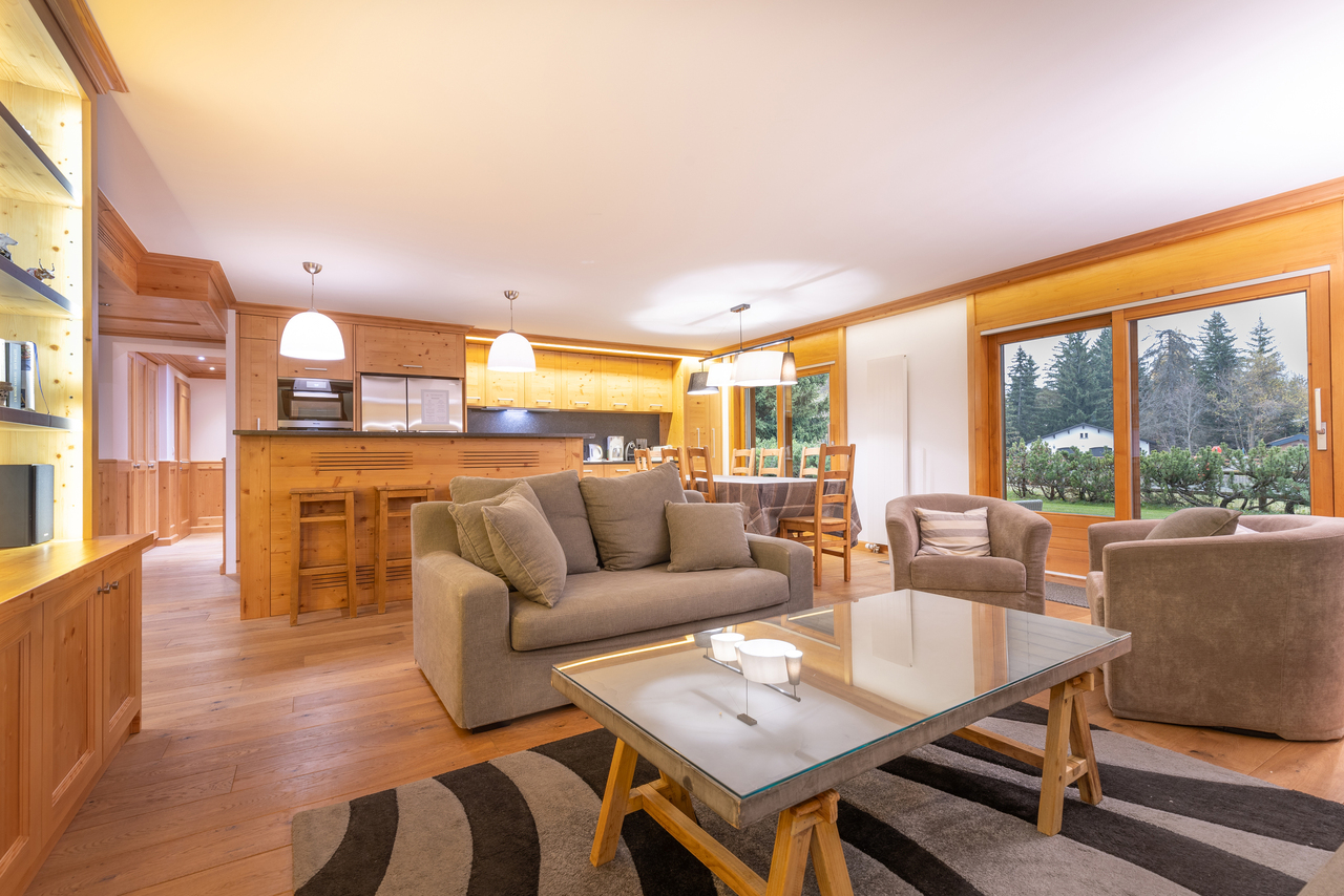 6-Zimmer-Wohnung