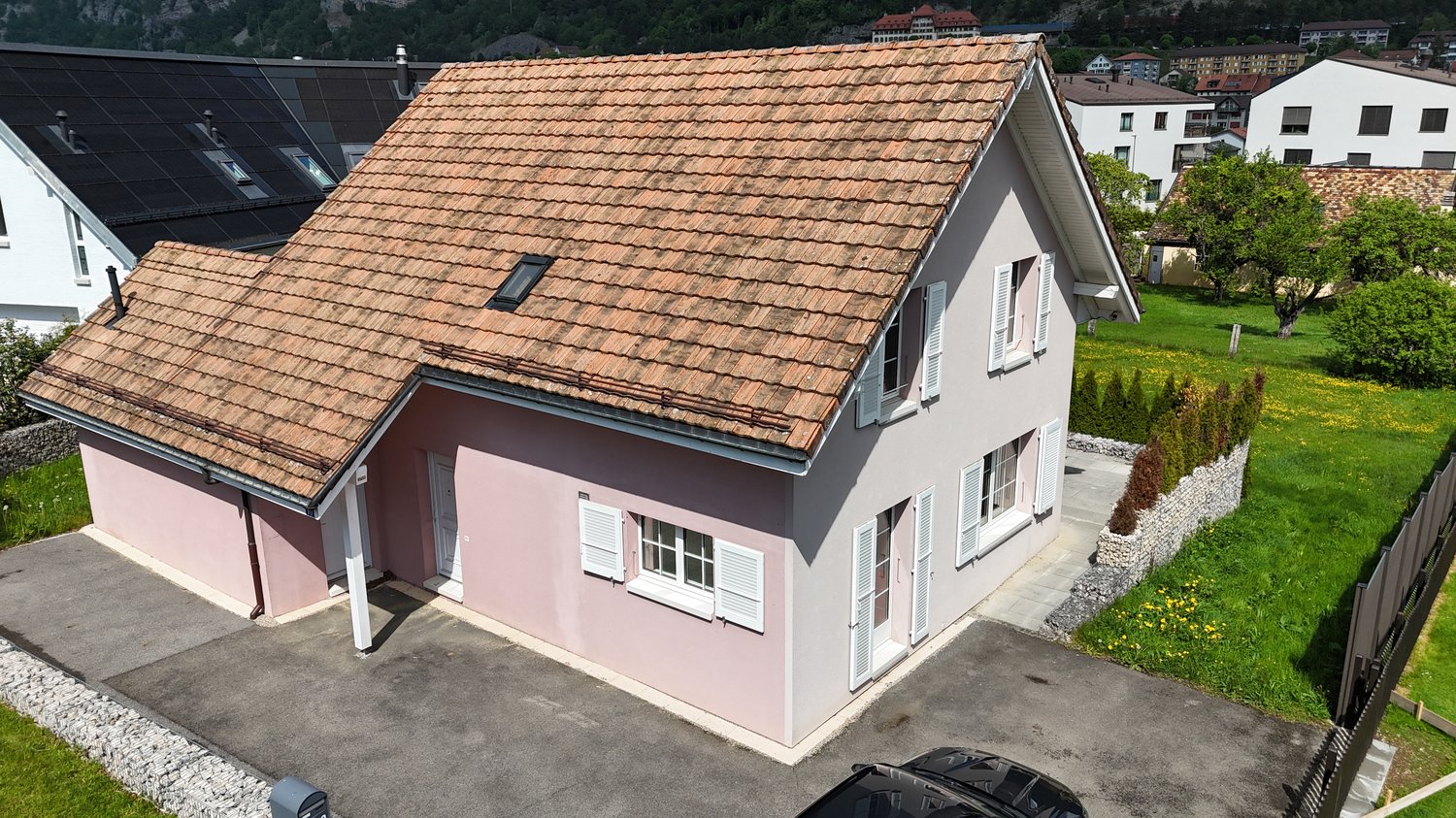 5 rooms single house