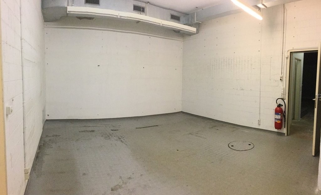 Magasin de 173m²
