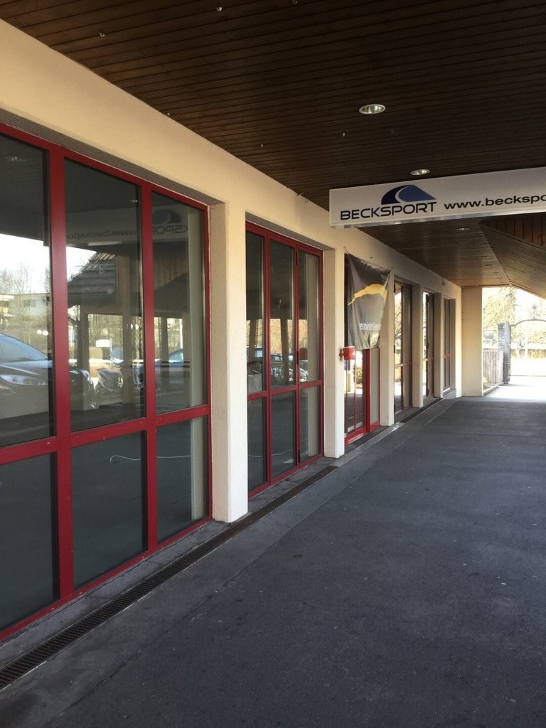 Magasin de 173m²