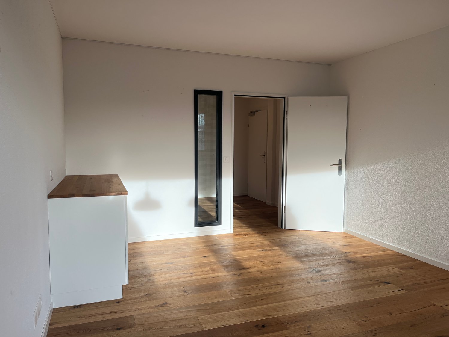 216m² commercial