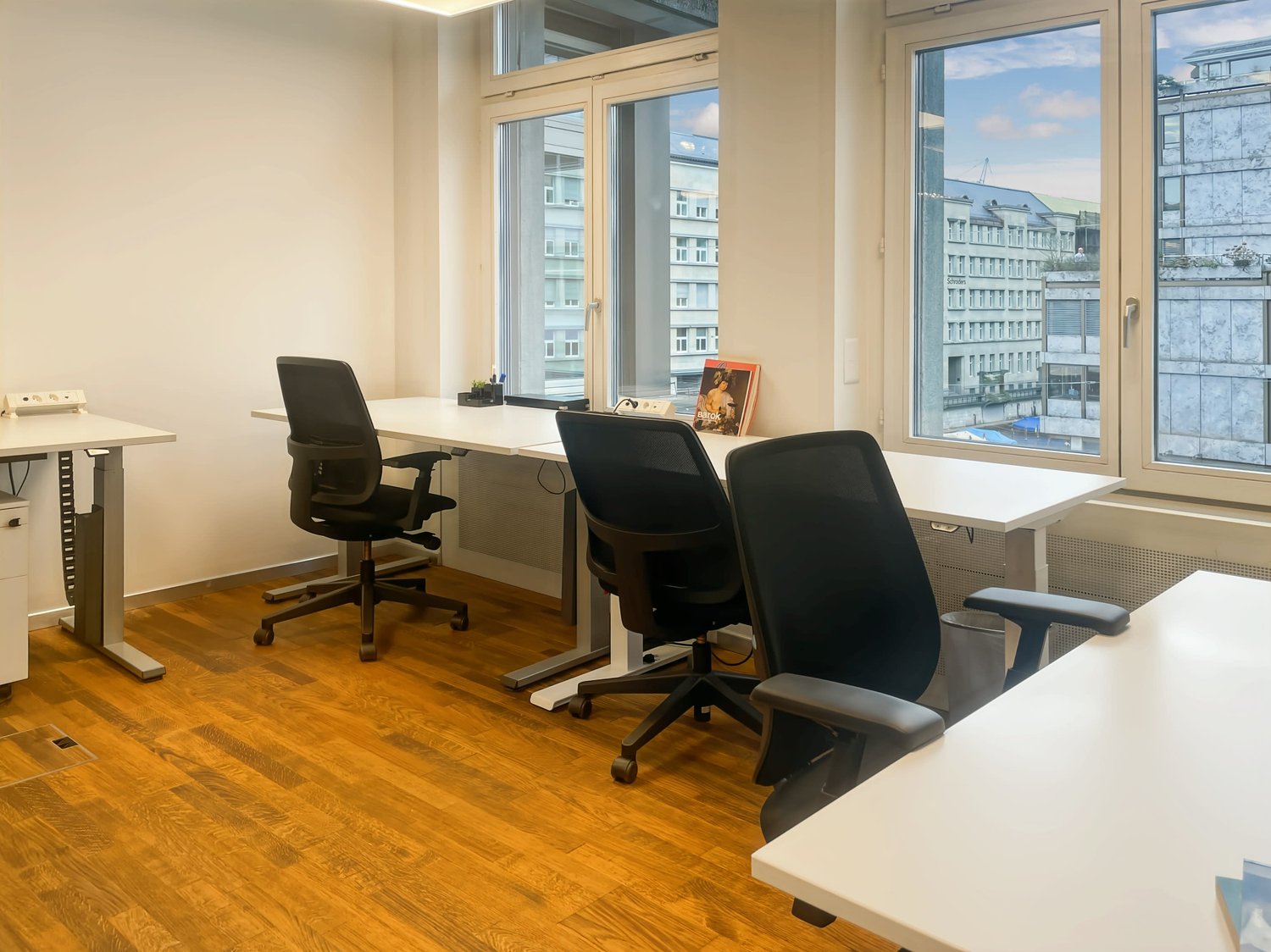 10m² office