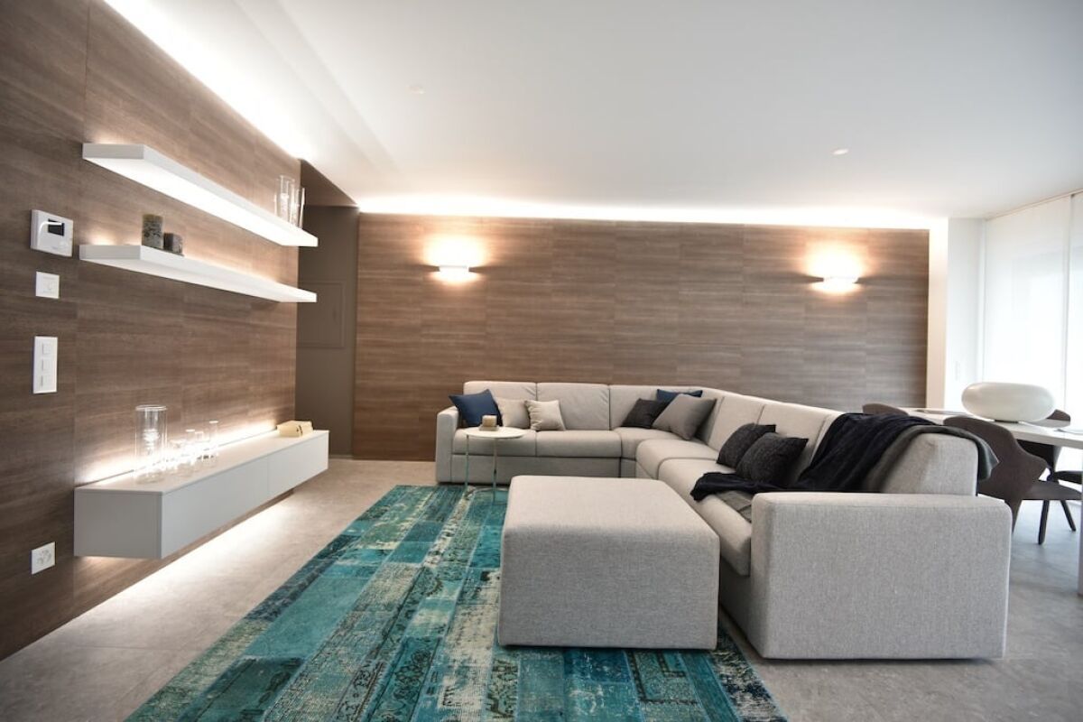 Modern Apartment Luxury C19 Bellinzona 

Appartamento di 3.5 locali a Bellinzona, nel cuore del Ticino, circondato dal verde con vista sulle montagne e sui castelli. 

L'appartamento dispone di un soggiorno luminoso con zona pranzo e cucina a pianta aperta, arredato con moderni mobili di design. 

È