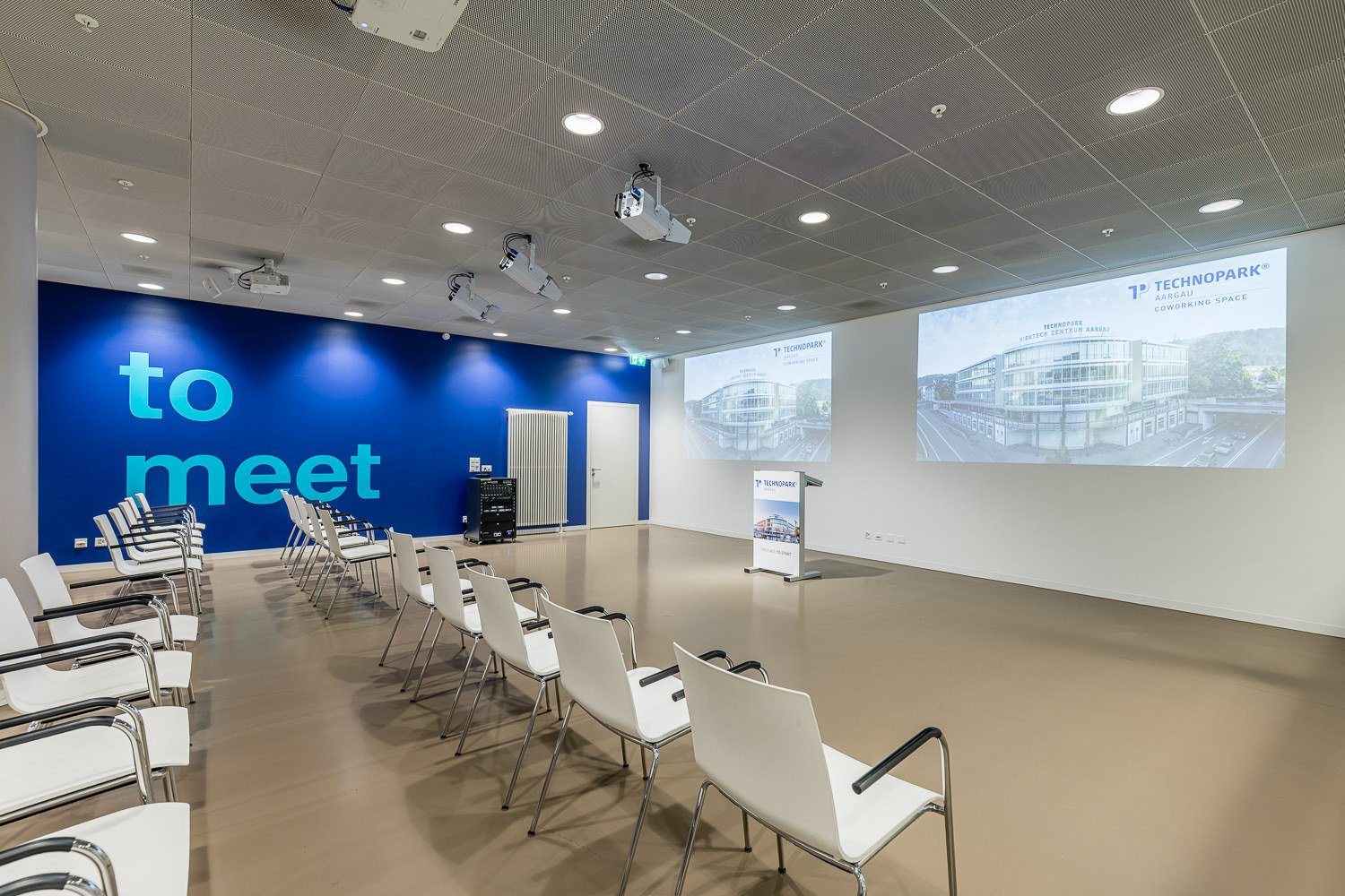 104m² office