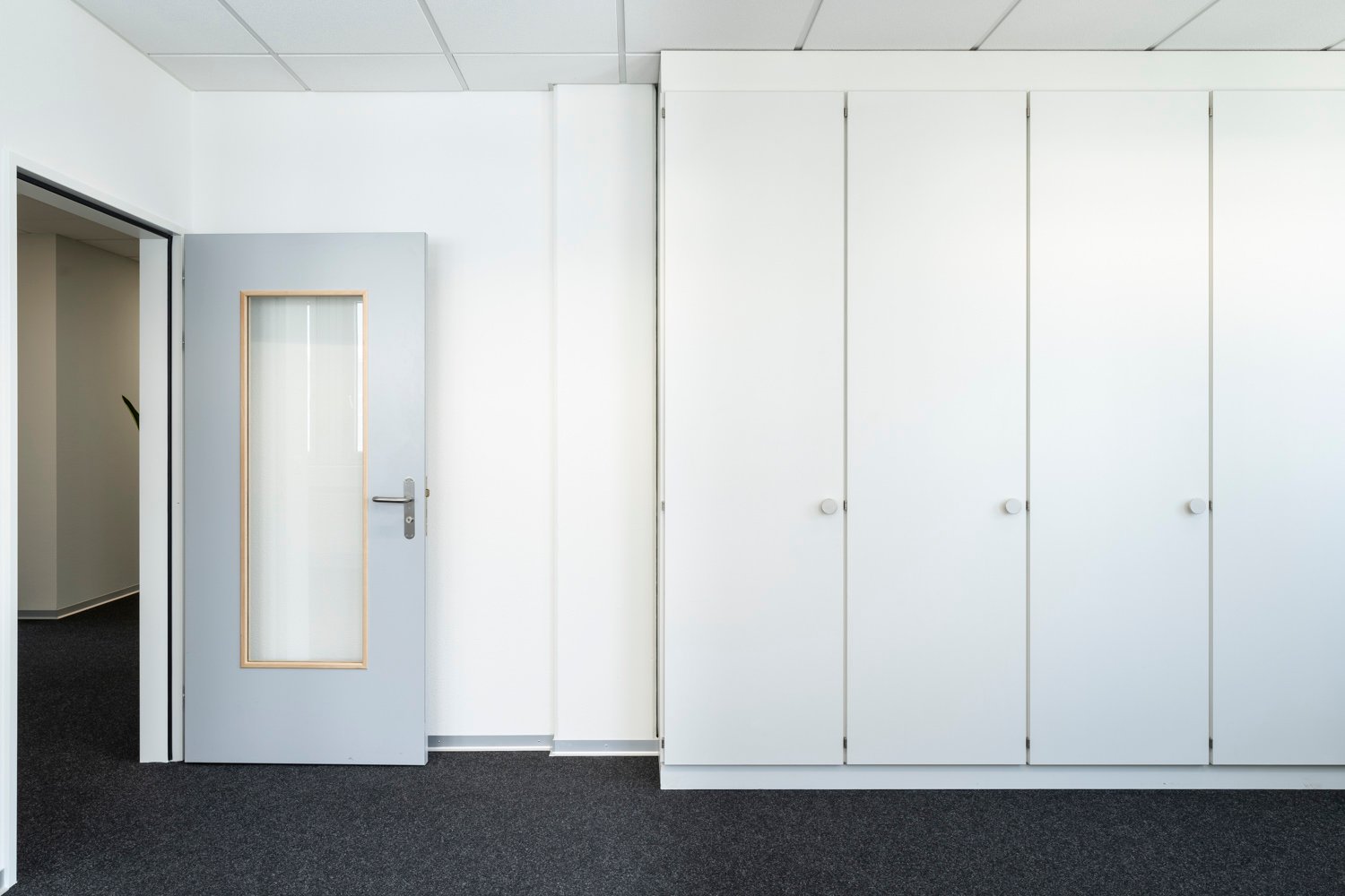 53m² office