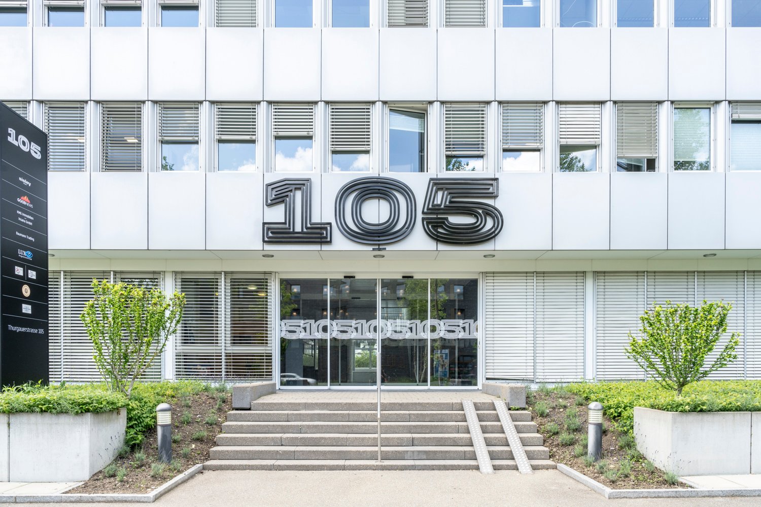53m² office