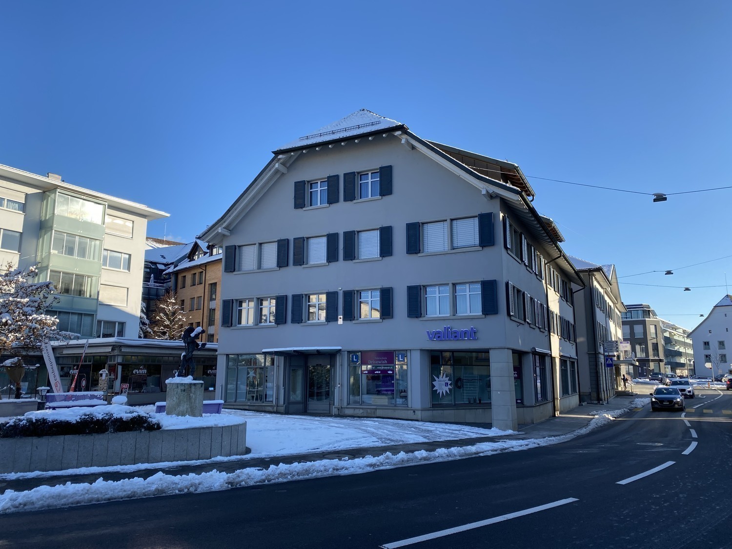162m² commercial