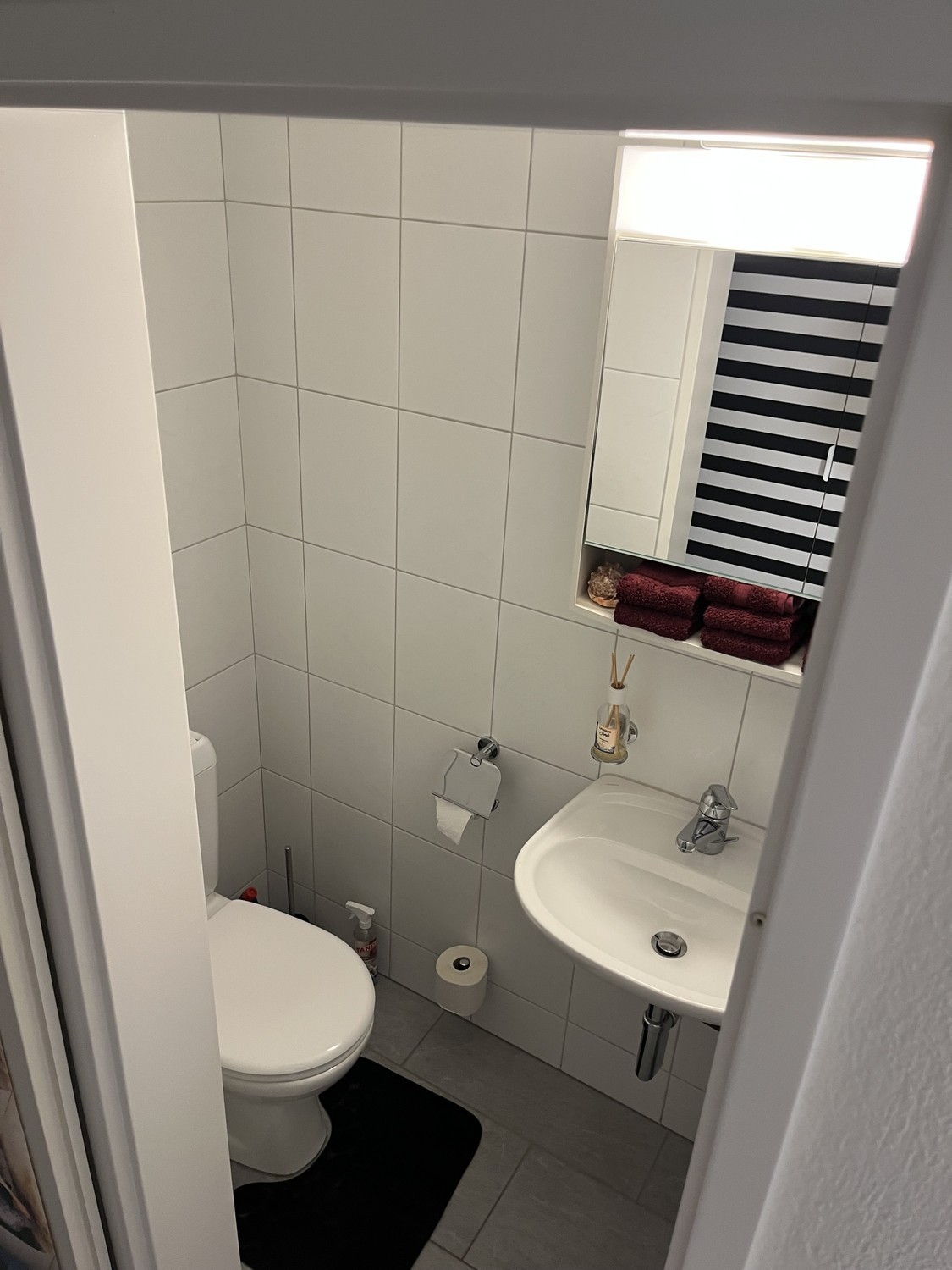 Chambre dans un appartement partagé