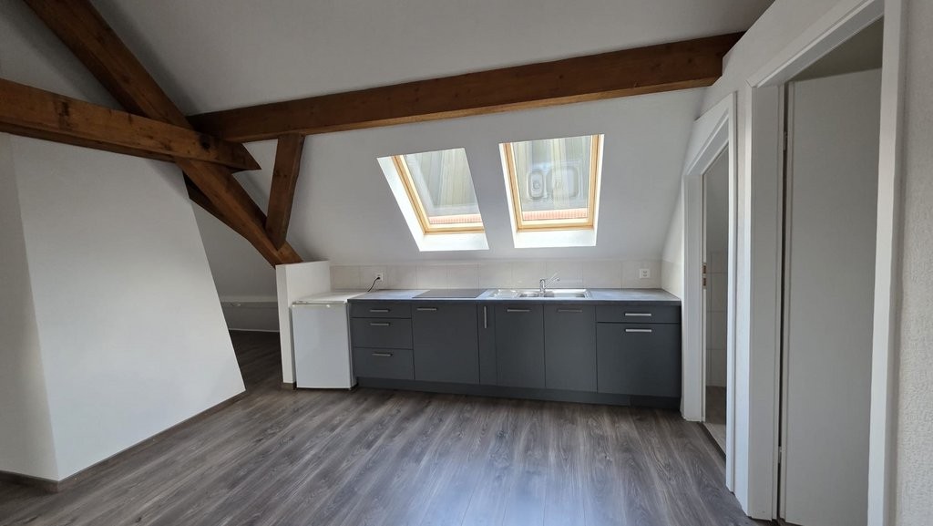 141m² commercial