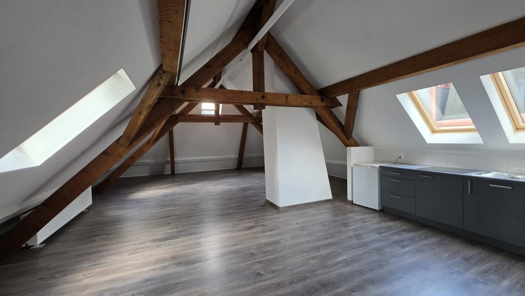 141m² commercial