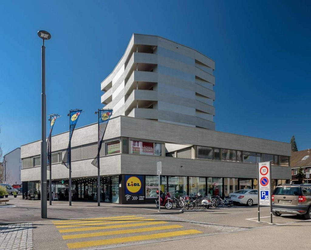 84m² locale di deposito