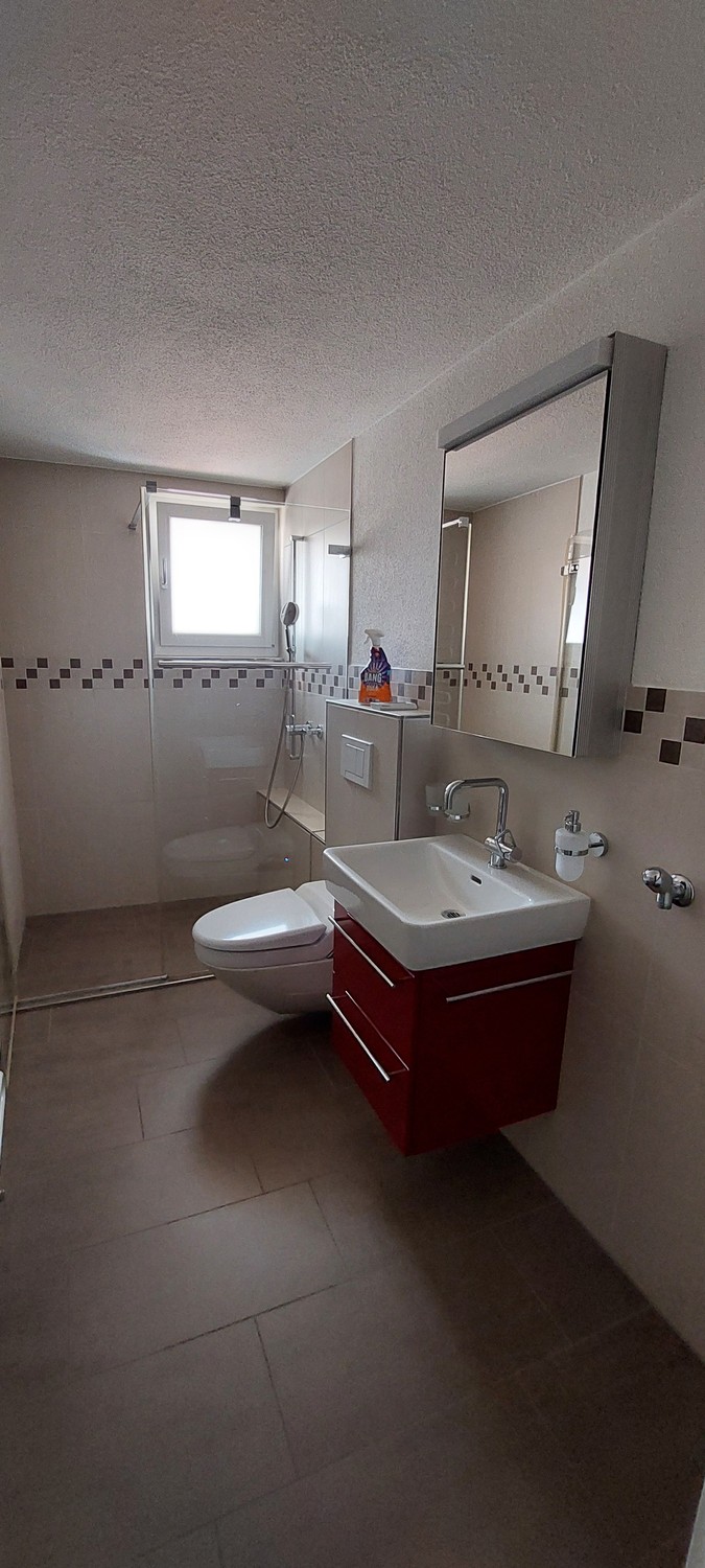 5 rooms apartment