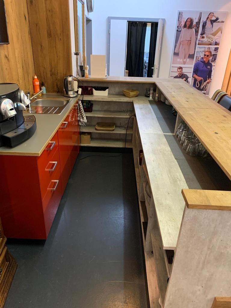 318m² commerciale
