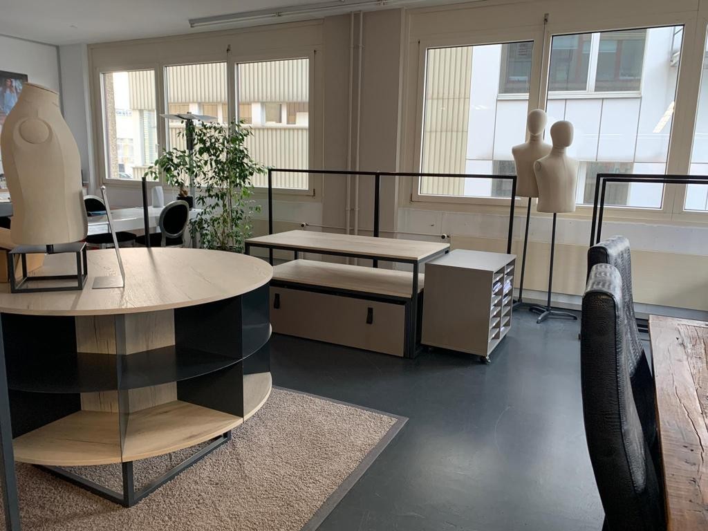 318m² commerciale