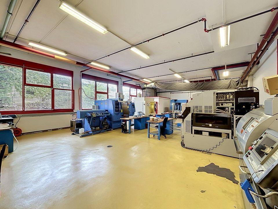 420m² atelier