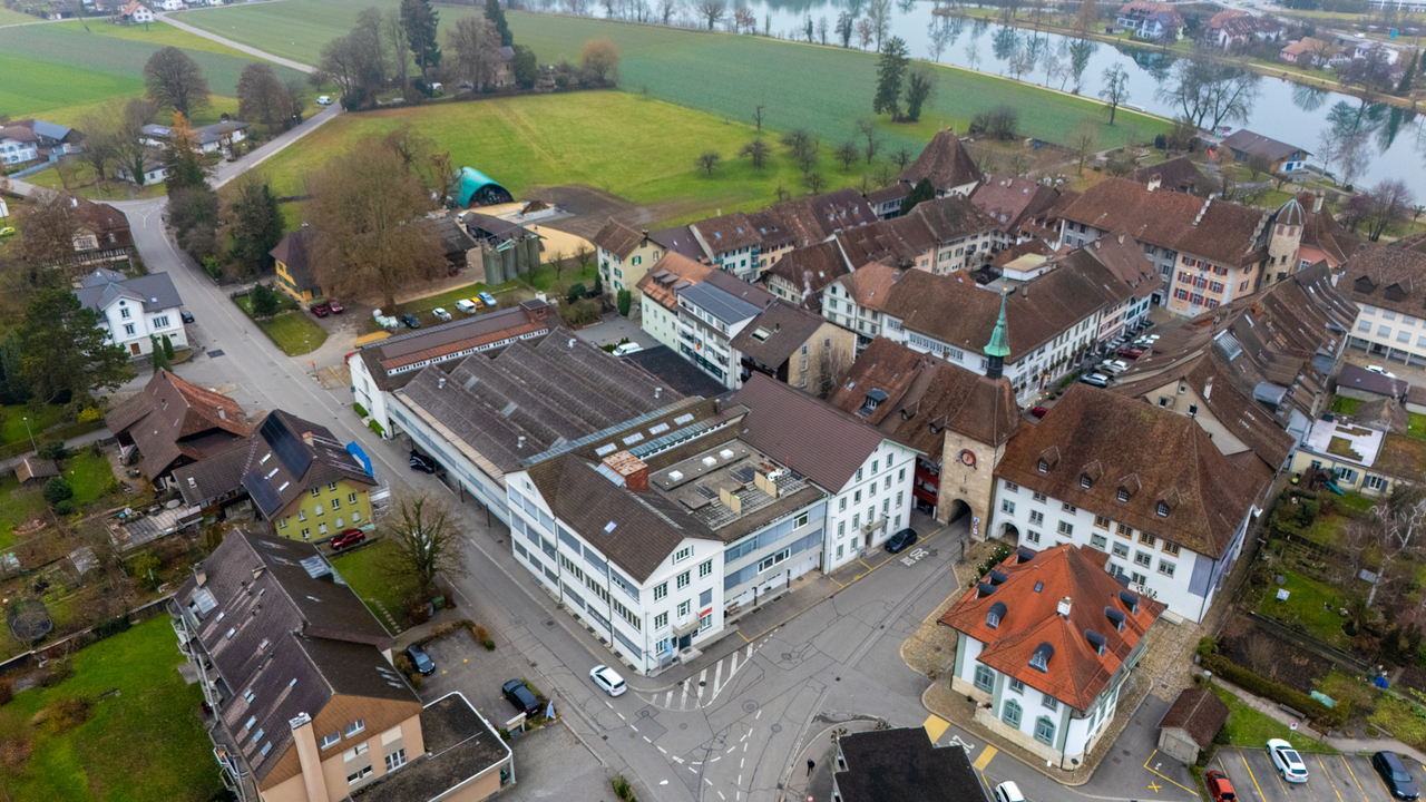 220m² commercial