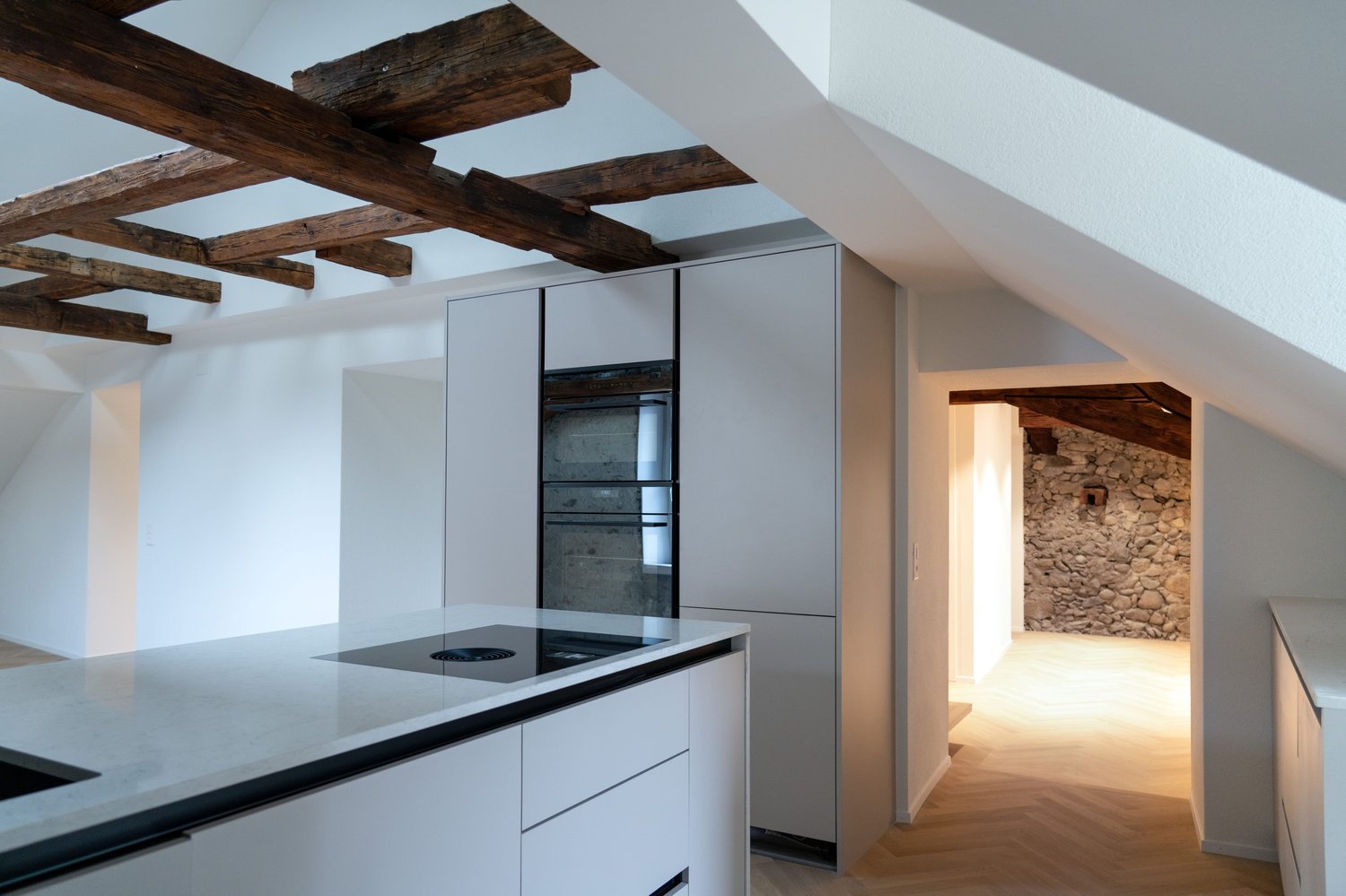 4 ½ room attic flat