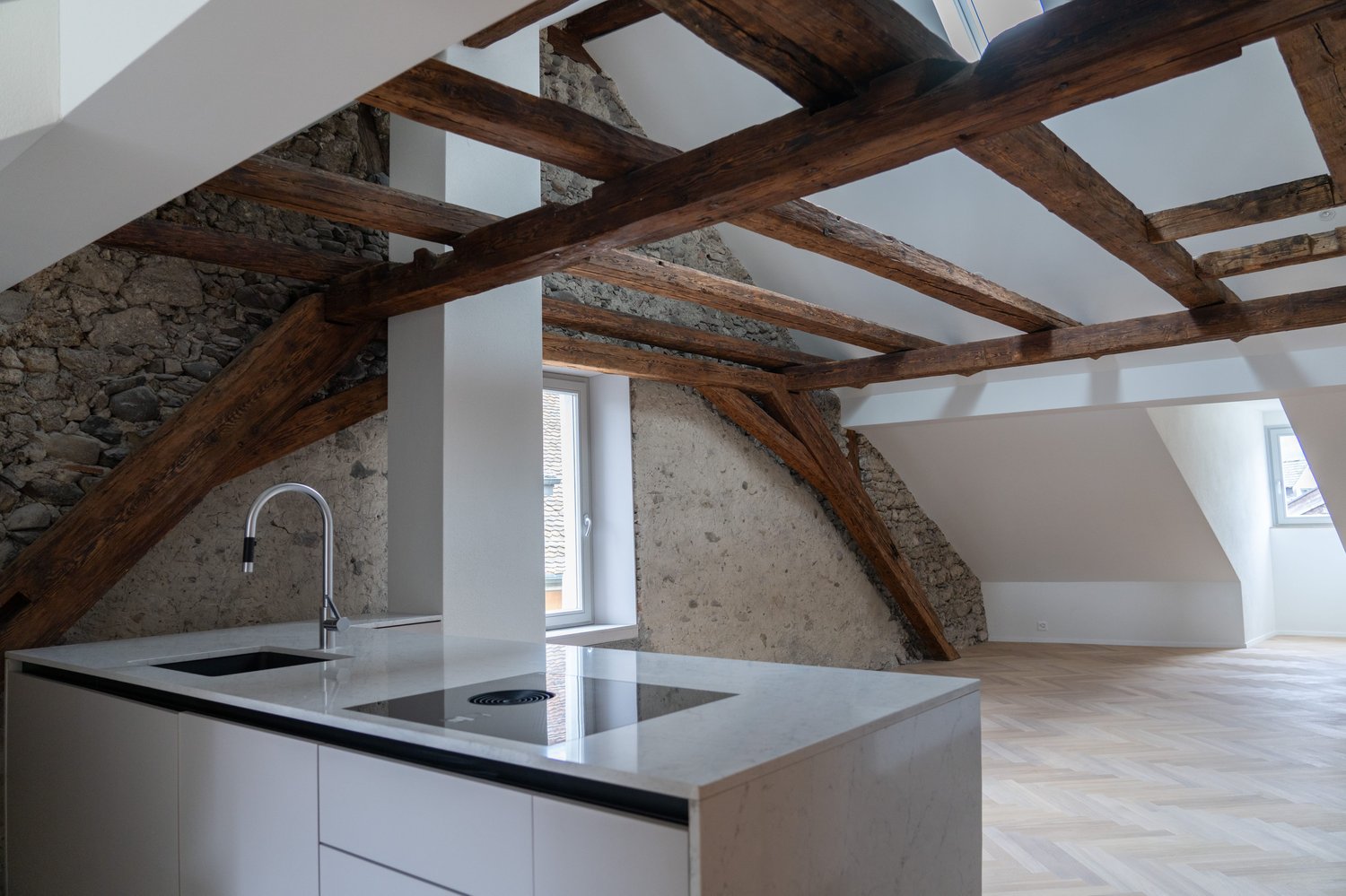4 ½ room attic flat