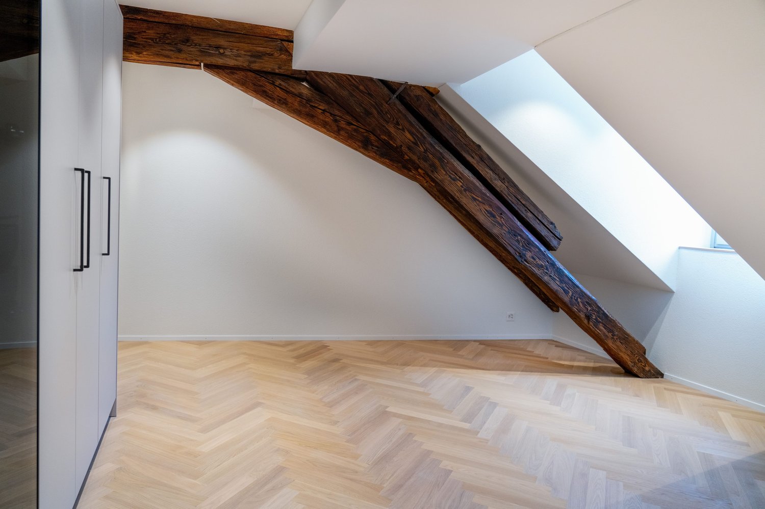 4 ½ room attic flat