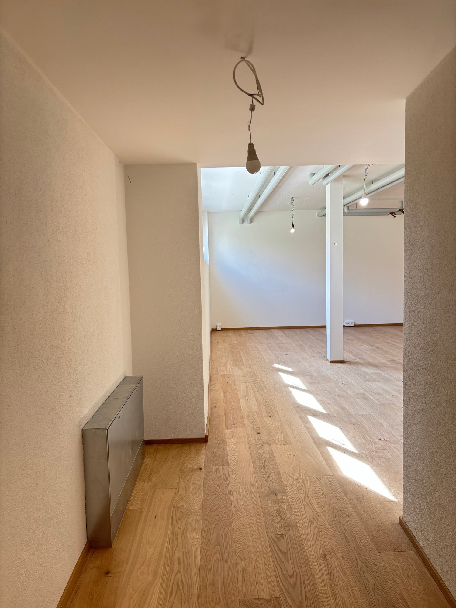 67m² office
