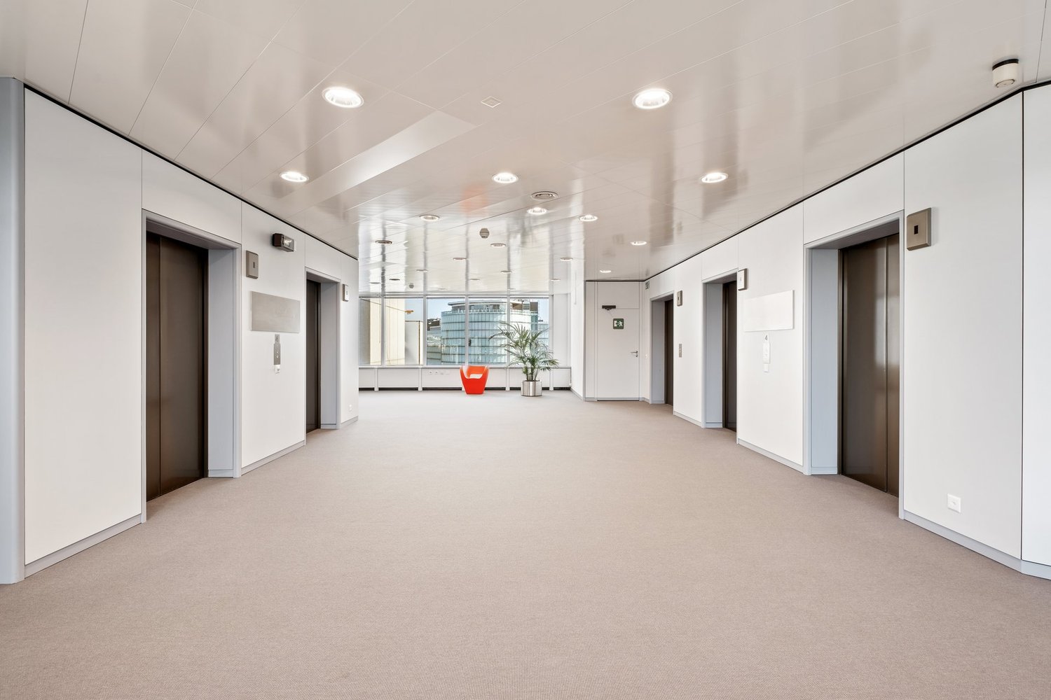 640m² ufficio