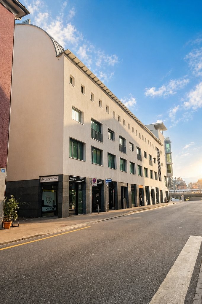 965m² commerciale