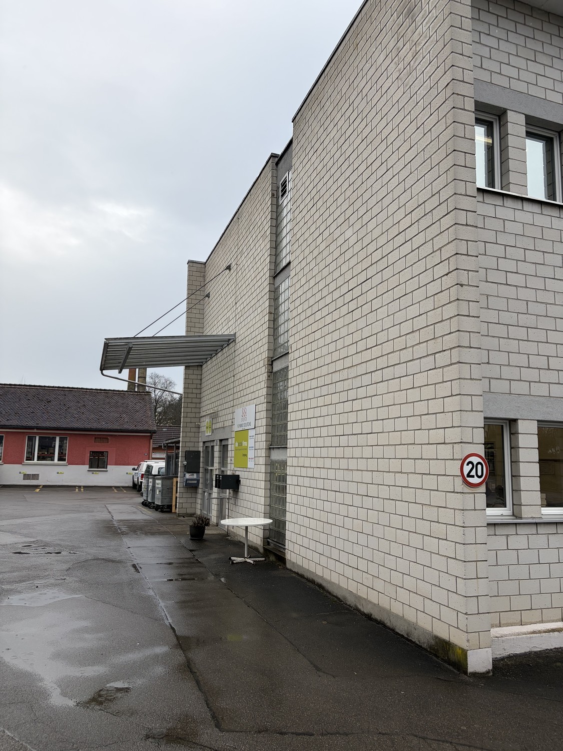 29m² commercial