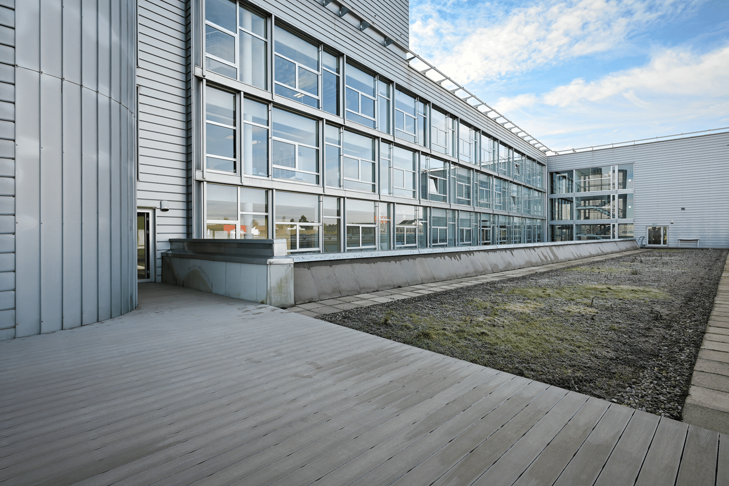 466m² commercial