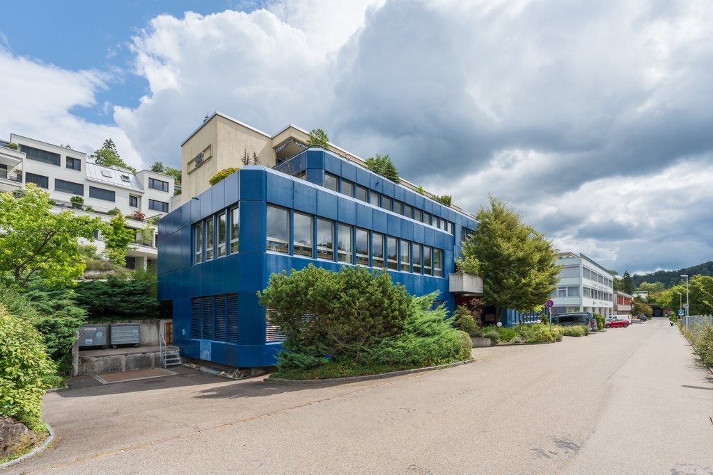 227m² office