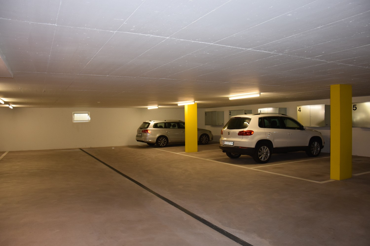 Underground slot