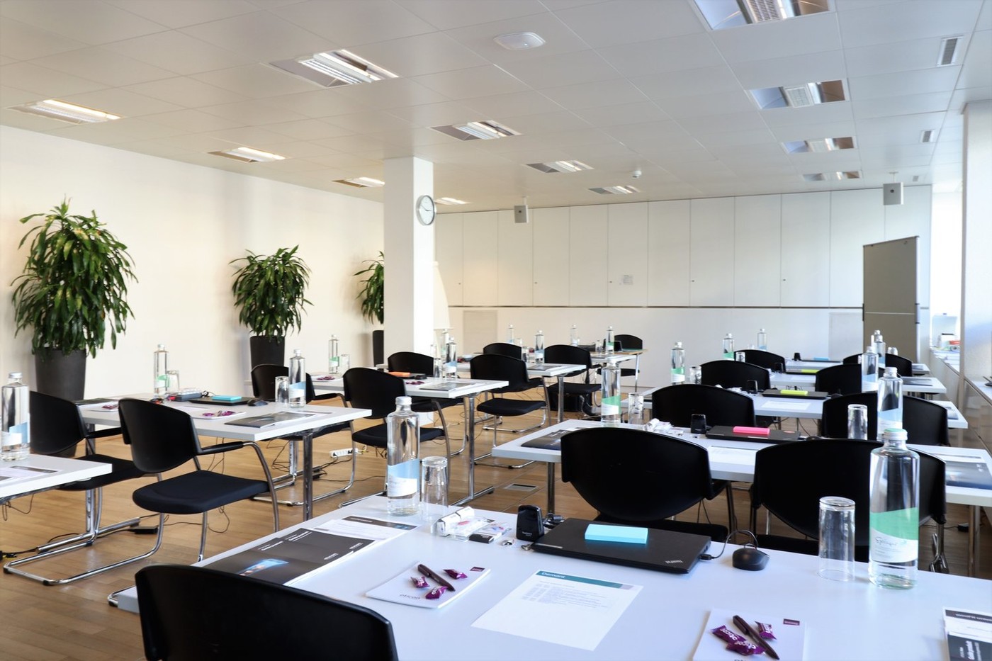 4376m² bureau