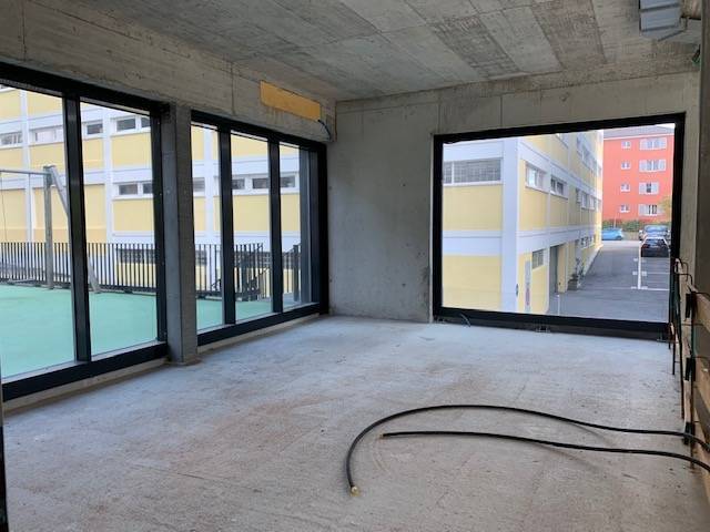 99m² arcade