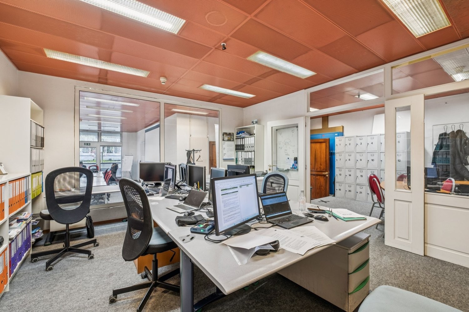 324m² ufficio