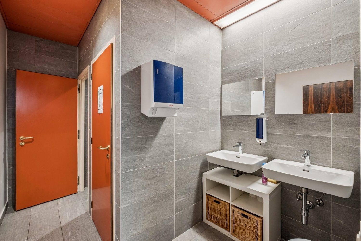 324m² ufficio