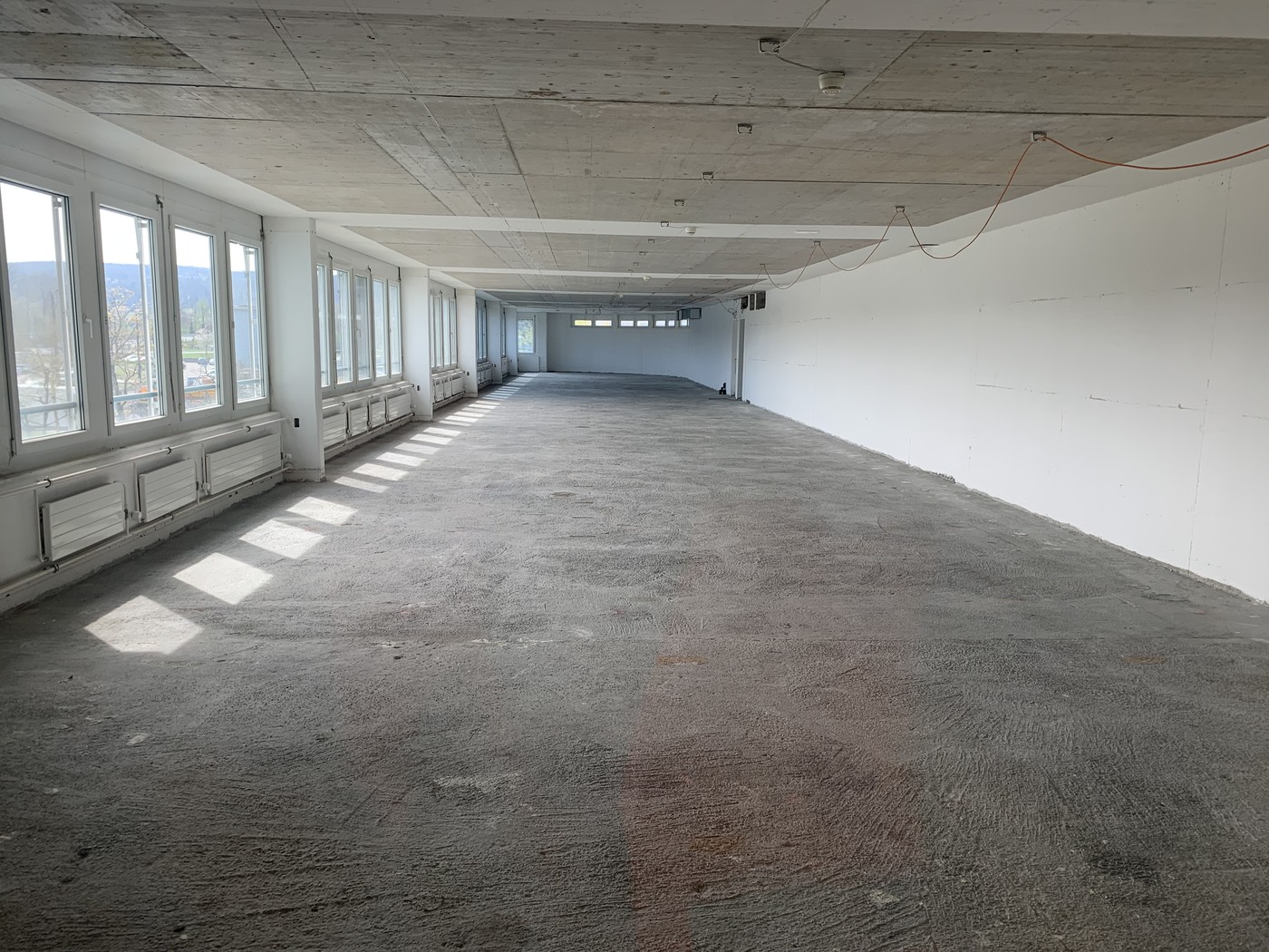 282-3706m² de bureaux