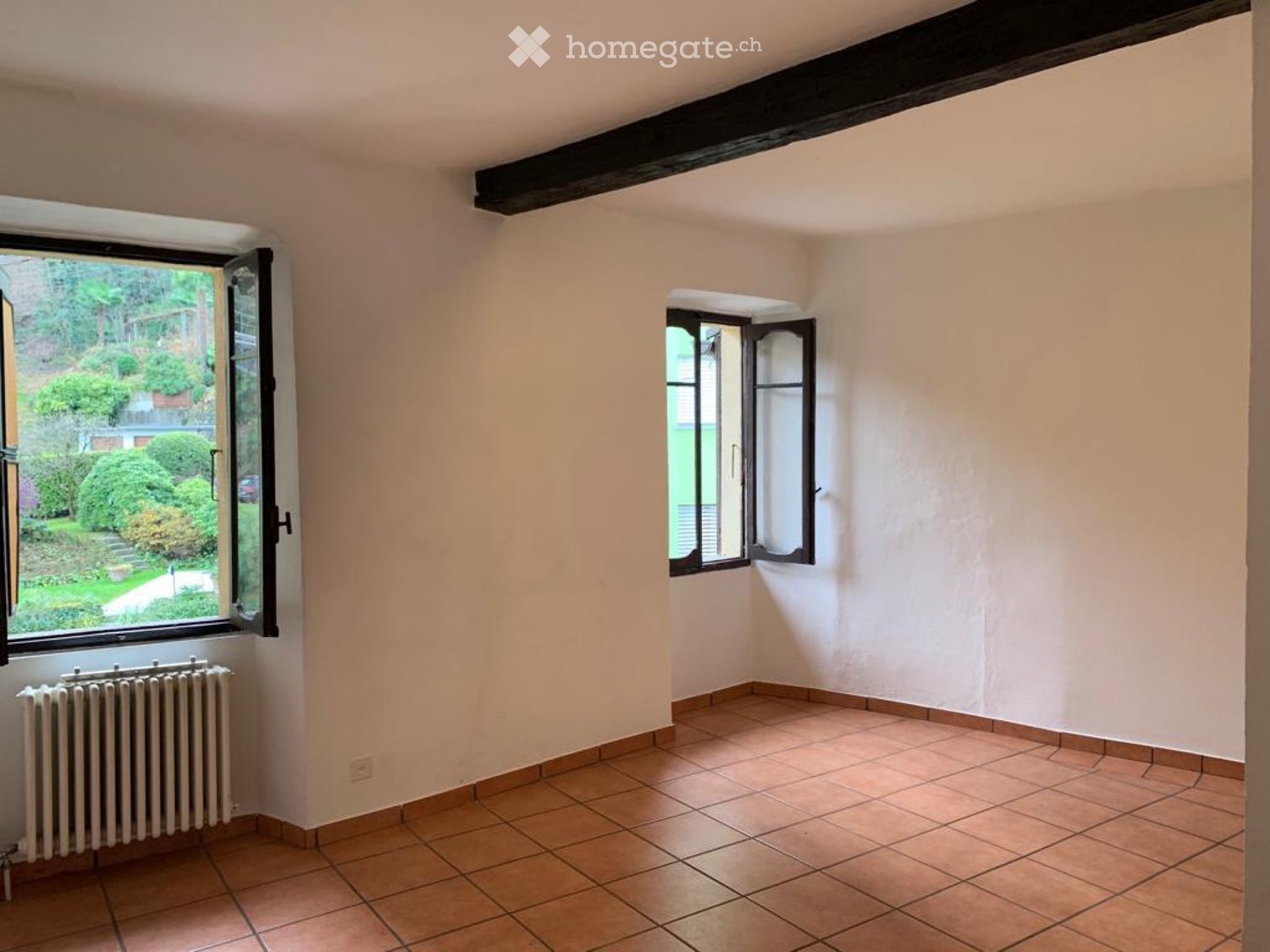 2-Zimmer-Wohnung

Zu vermieten in Paradiso im 2. Stock (kein Aufzug) in einem Haus aus dem 1700 eingerichtete Wohnung.

Öffentliche Verkehrsmittel in unmittelbarer Nähe.

Ab sofort frei.

Miete chf 1100.00 + chf 150.00 Nebenkosten.

Waschmaschine und Trockner zur Verfügung.

Ab sofort verfügbar.
