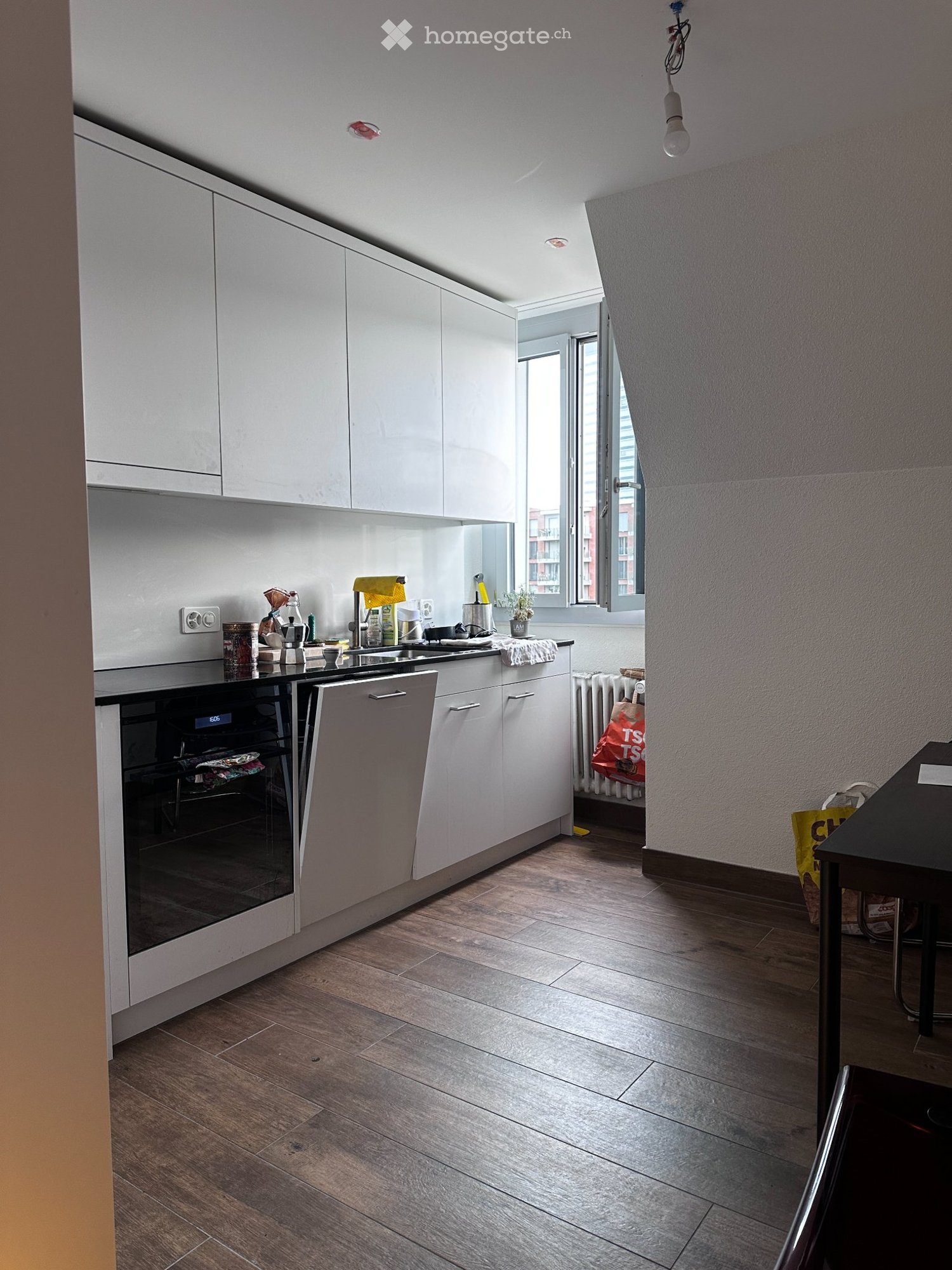 1 room single room