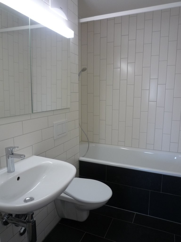 5 rooms apartment