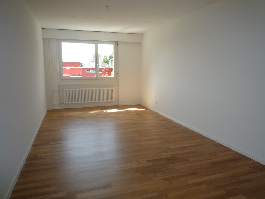 5 rooms apartment