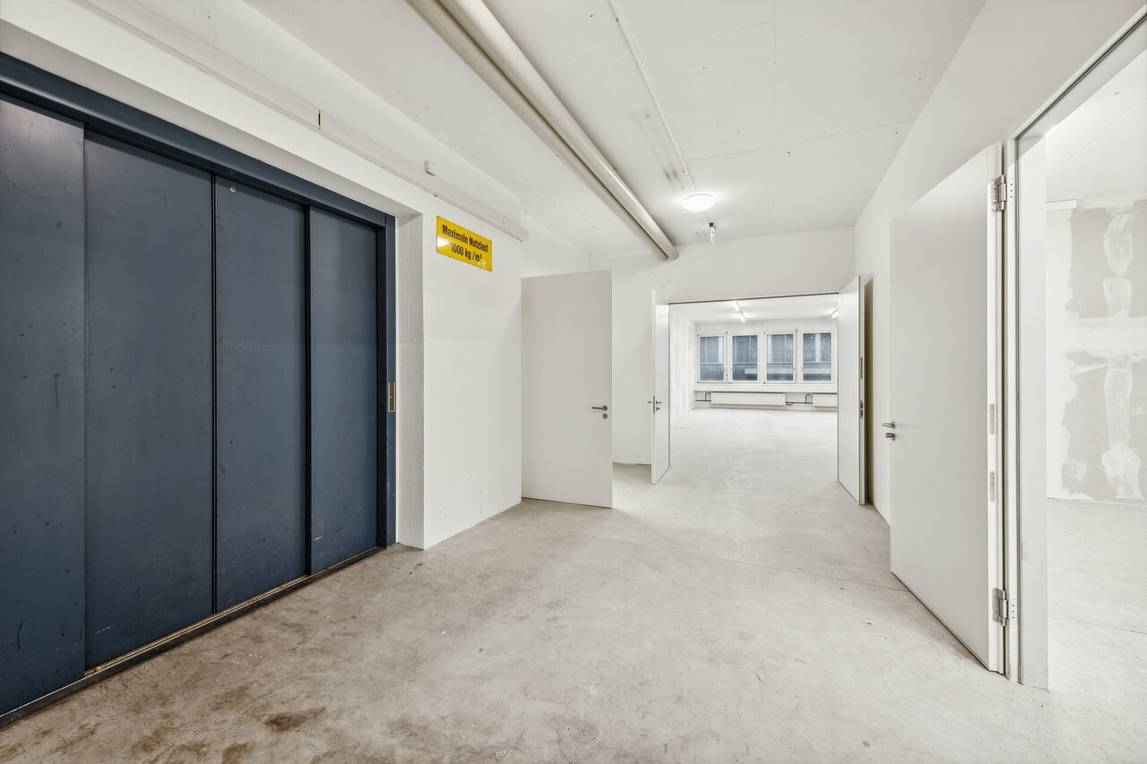 631m² commerciale
