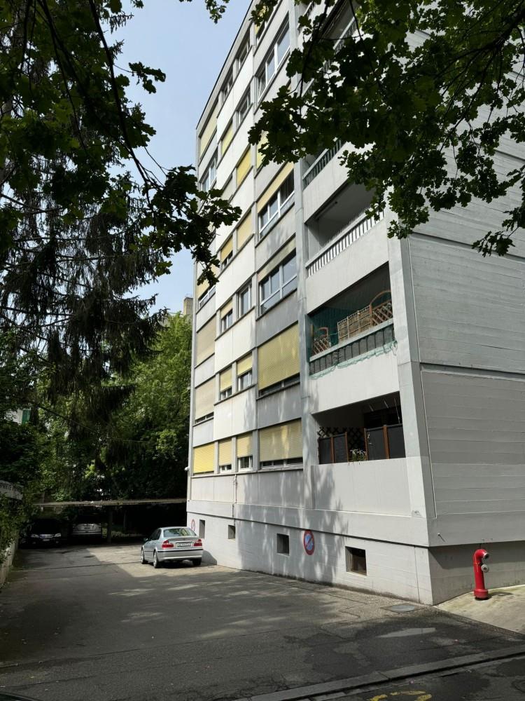 4-Zimmer-Wohnung