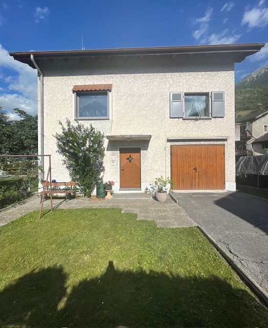 6 rooms single house