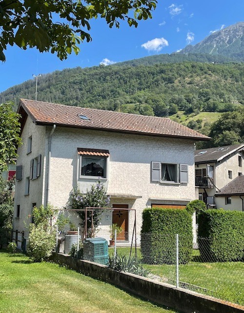 6 rooms single house