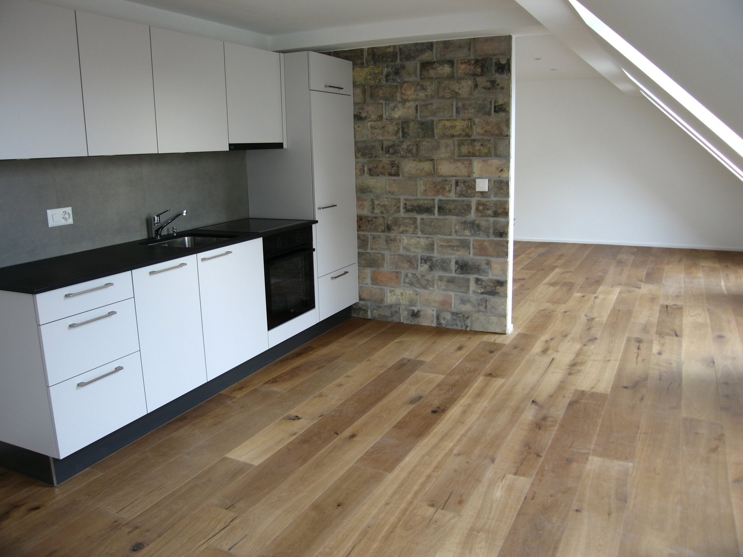 1 ½ Zimmer Dachwohnung