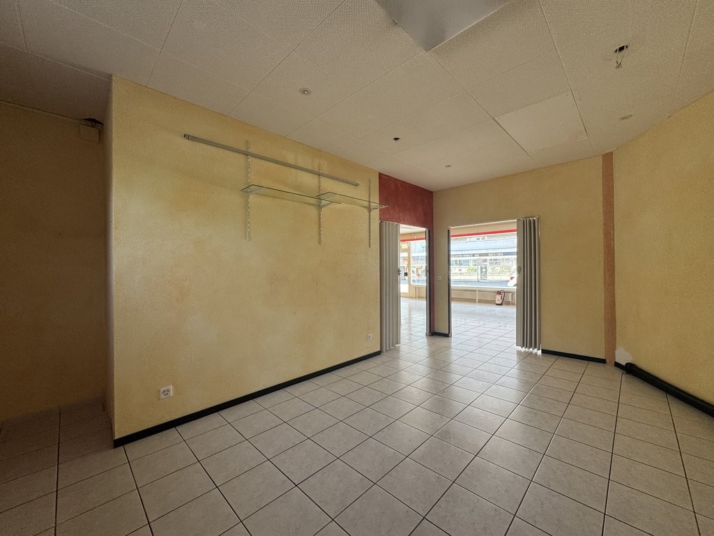 115m² commerciale