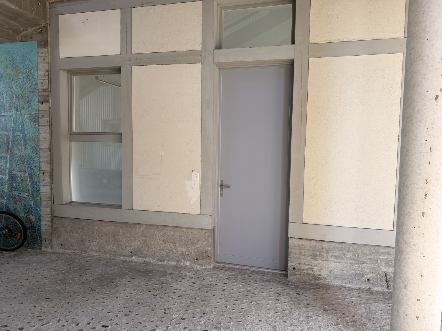 30m² office