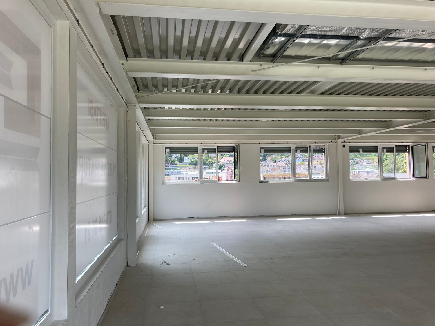 242m² de bureaux