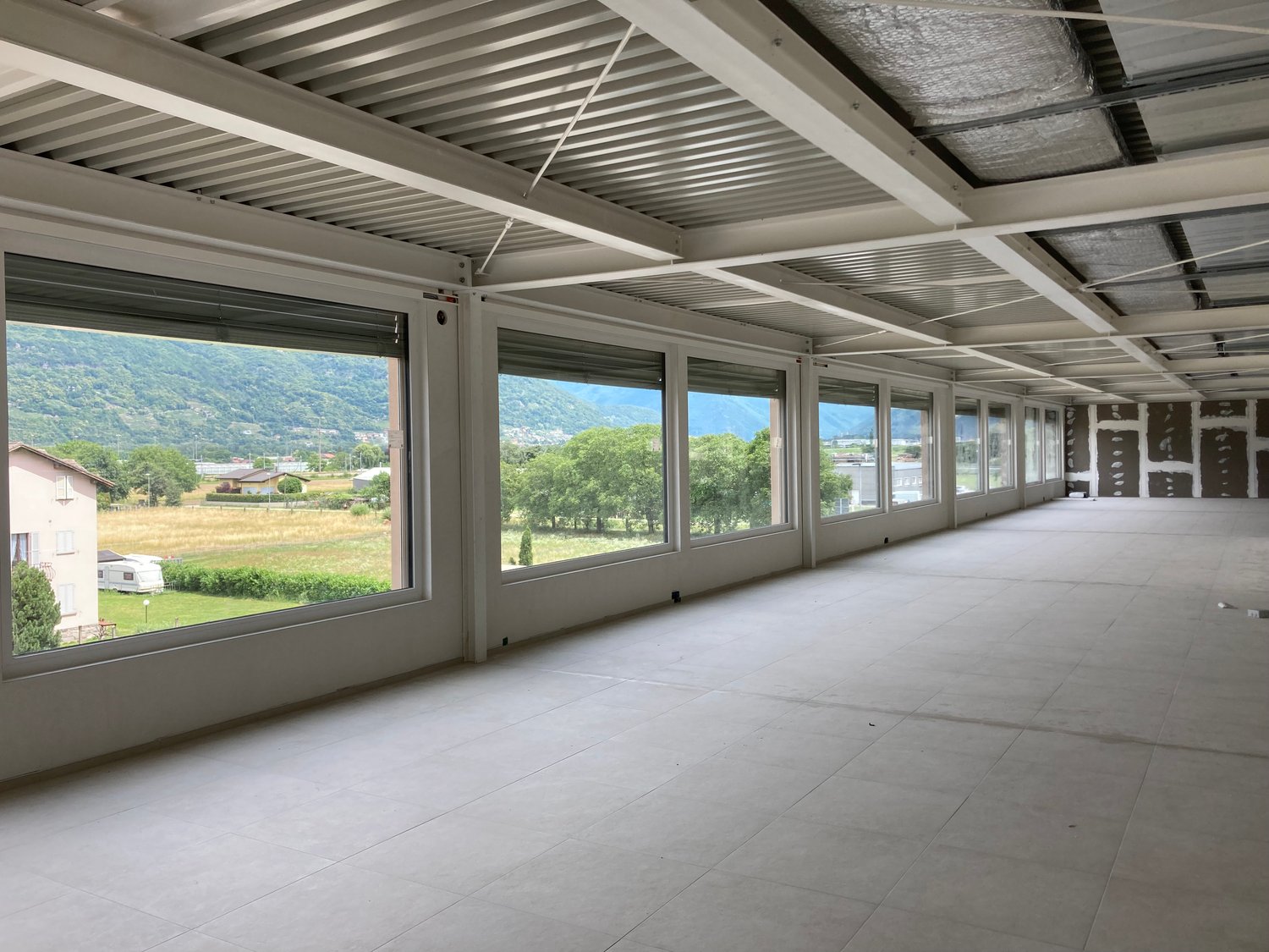 242m² de bureaux