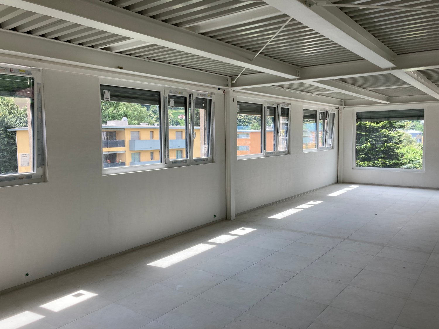 242m² de bureaux