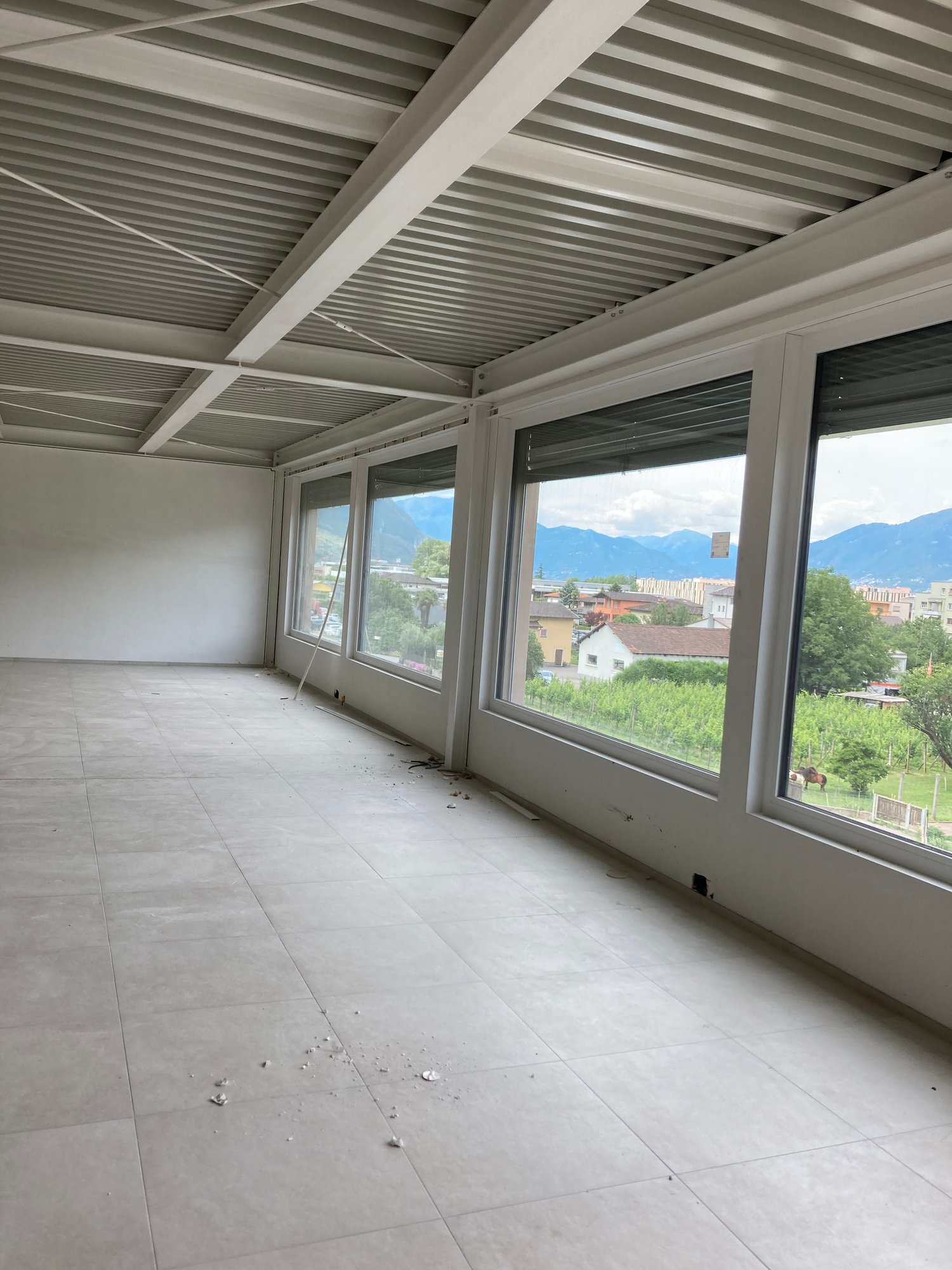 242m² de bureaux